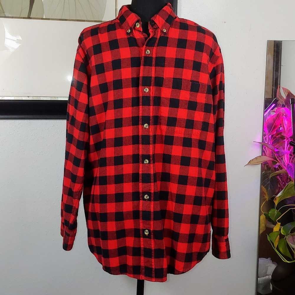 Men's Buffalo Plaid Flannel Shirt, Size Large